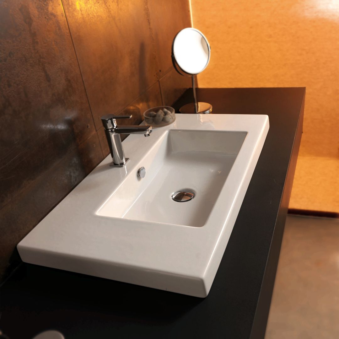 Lavabo 120 cm en céramique avec 1 vasque et rebord porte-objets