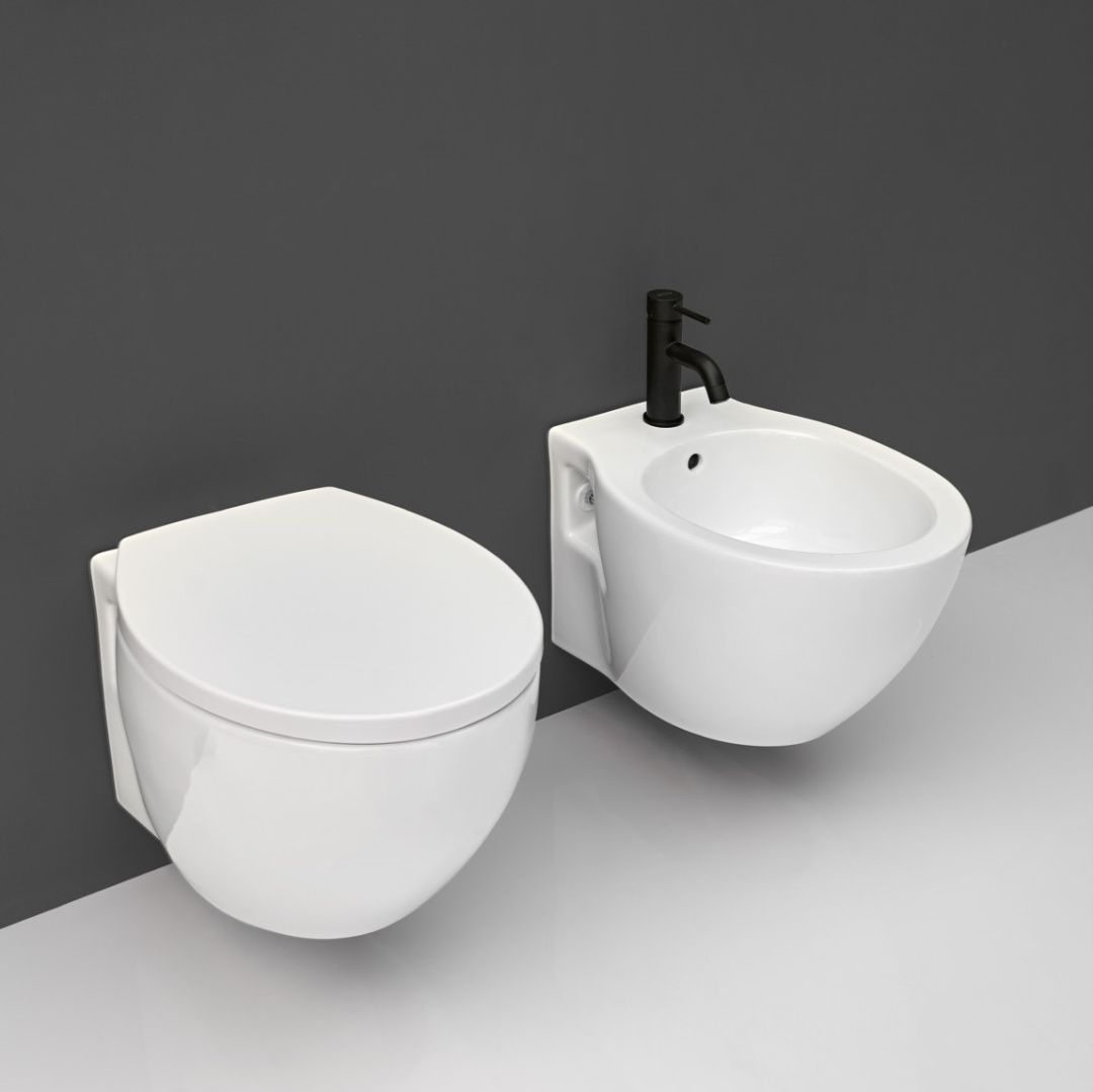 Set di sanitari sospesi bidet+wc