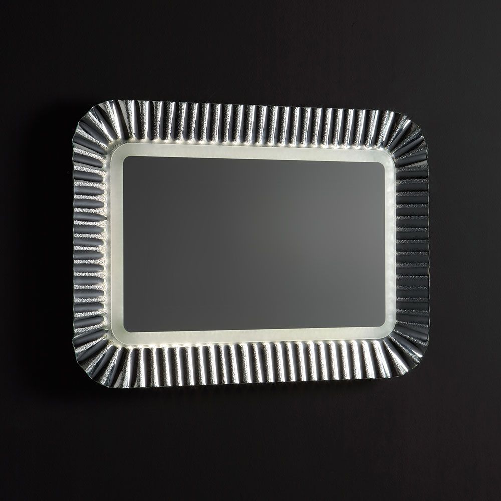 Miroir en verre argenté éclairé par LED